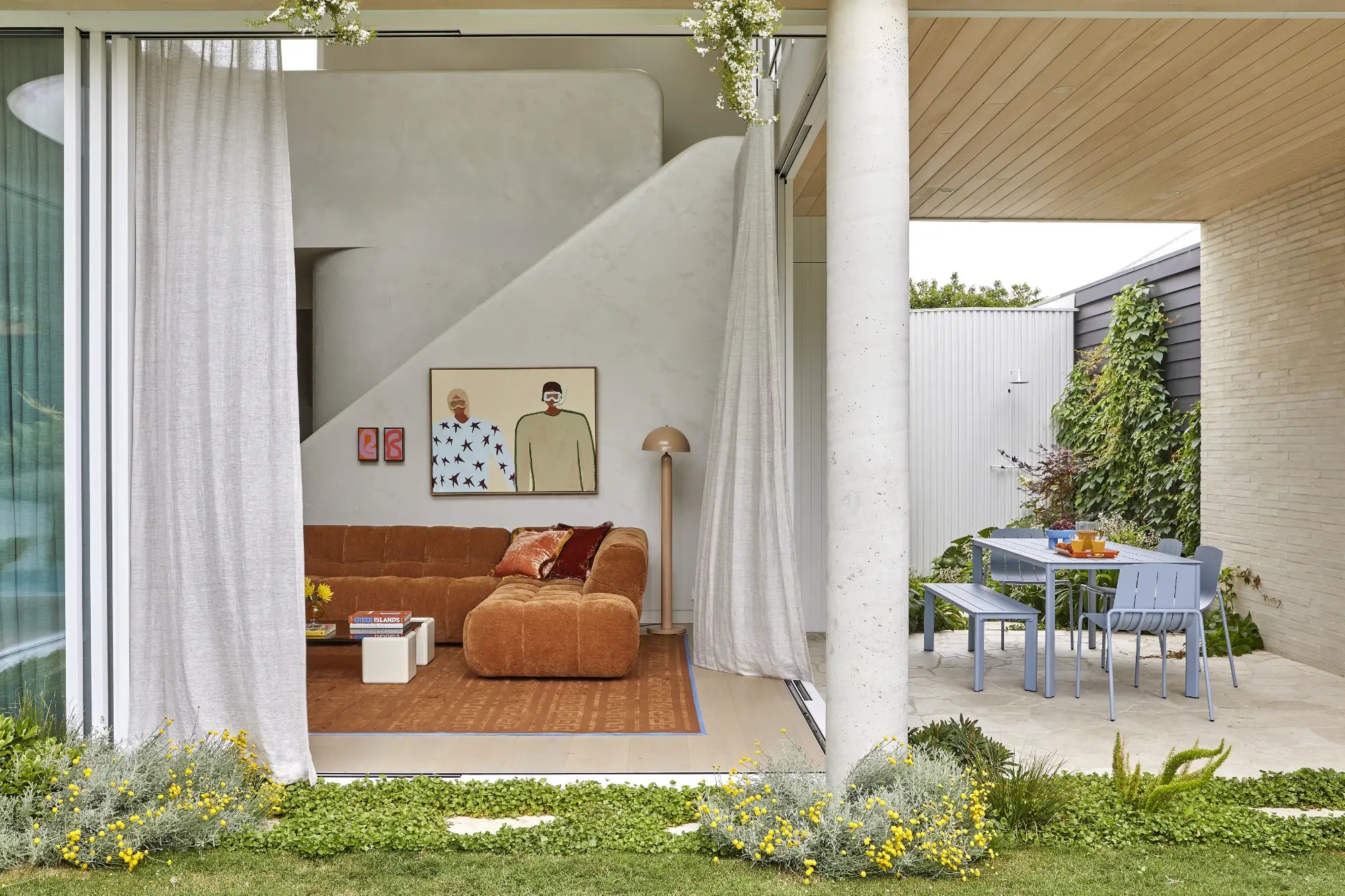 HolidayHomeParallax - Fenton & Fenton