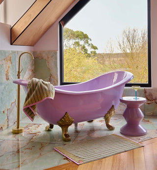 ola-bath-mat-in-verde-towels-3_1a1fe3b2-ec0d-421c-81c4-248b0d45131e - Fenton & Fenton