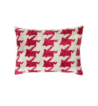 Zulta Cushion in Berry Houndstooth - Fenton & Fenton